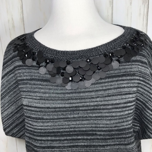 Loft Top - Picture 2 of 5